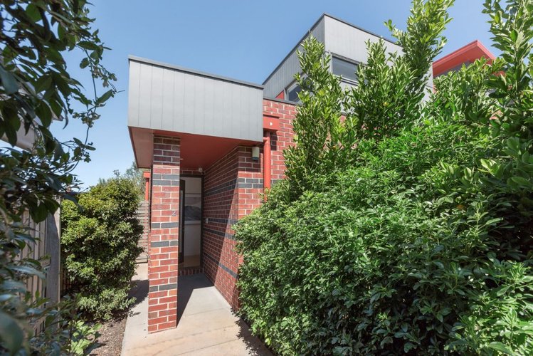 2 92 Bruce Street Coburg 3058