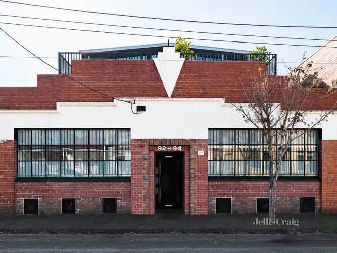2 92 Easey Street Collingwood 3066
