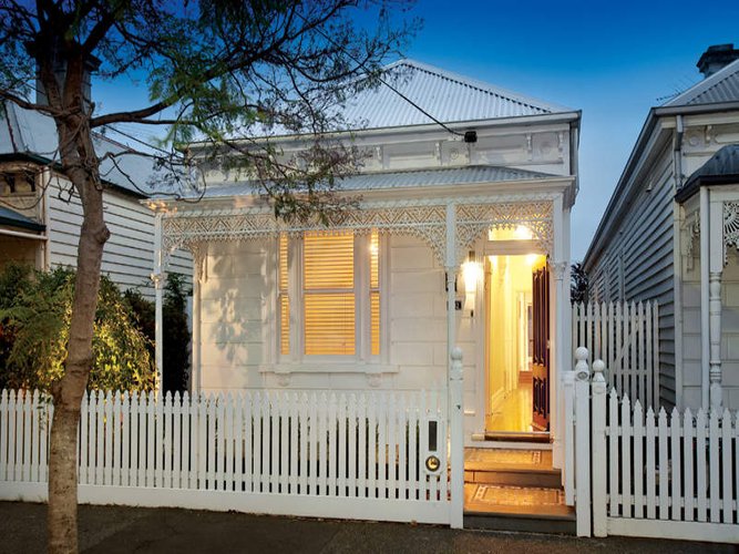 292 Esplanade East  Port Melbourne 3207