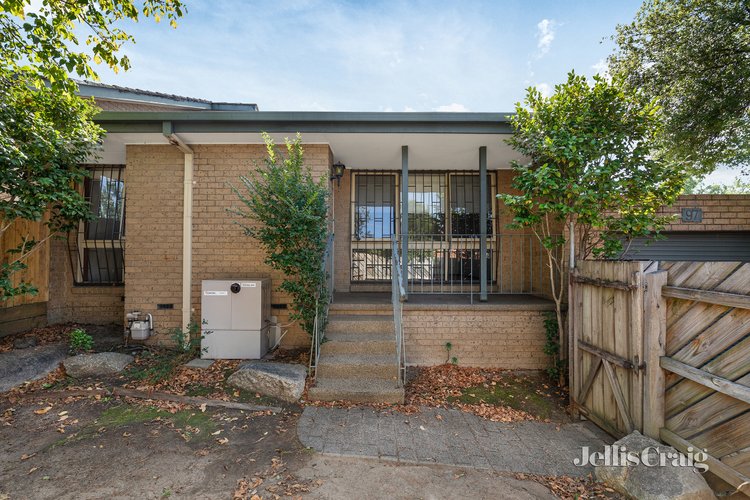 2/93 Lower Plenty Road Rosanna 3084