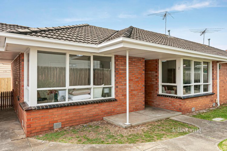 2 95 Charles Street Ascot Vale 3032