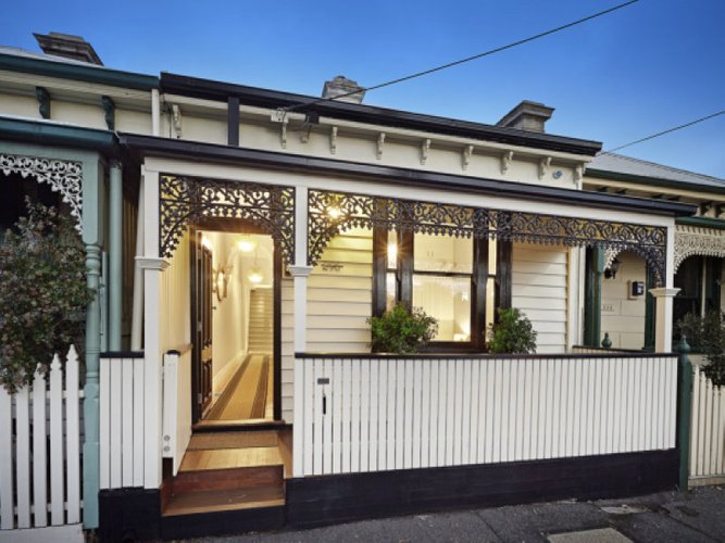 296 Esplanade East  Port Melbourne 3207