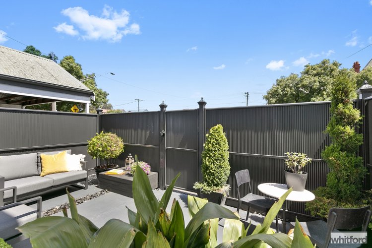 297A Malop (cnr Pevensey Crs) Street, Geelong