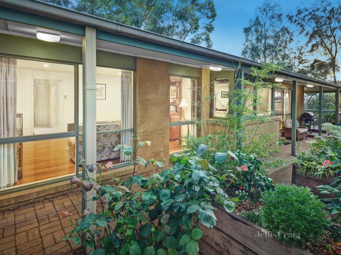 2 9A Wilson Avenue Montmorency 3094