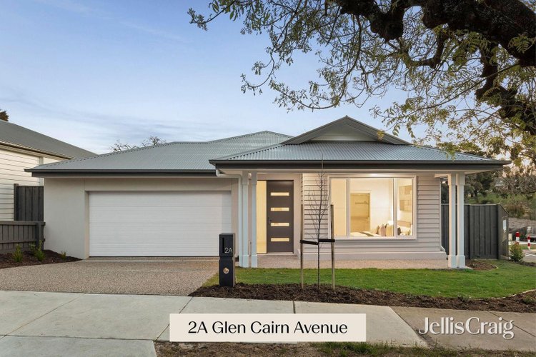 2A & 2B Glen Cairn Avenue Ringwood 3134