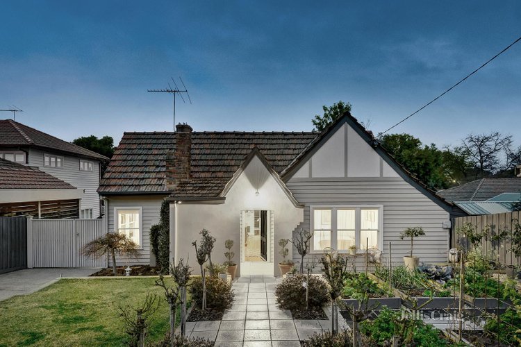 2A Acacia Street Camberwell 3124