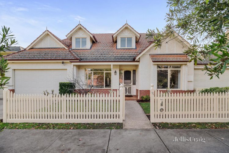2A Burnside Avenue Canterbury 3126