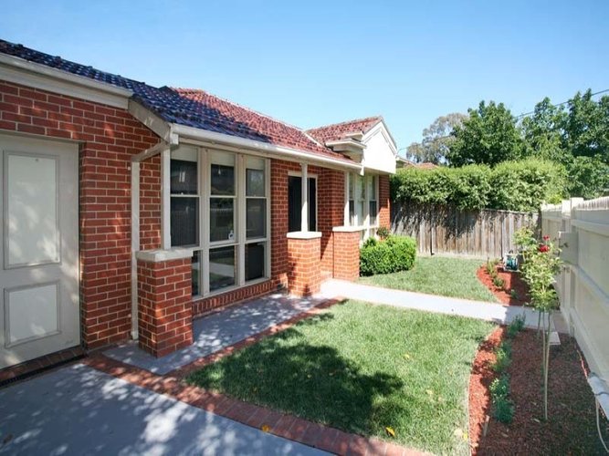2a Edyvean Street Surrey Hills 3127