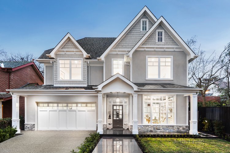 2A Erica Street Canterbury 3126