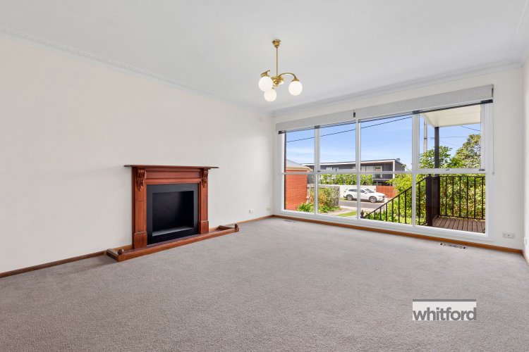 2A Fairmont Road, Newtown