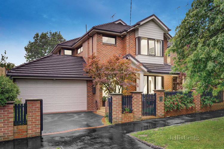 2A Fermanagh Road Camberwell 3124
