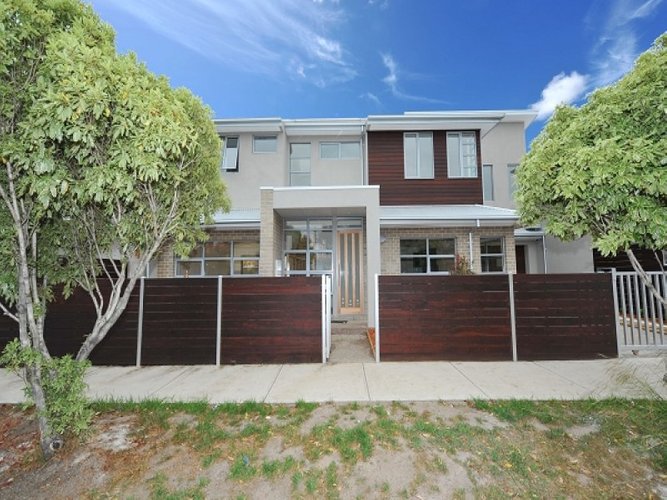 2A Florence Street Williamstown 3016