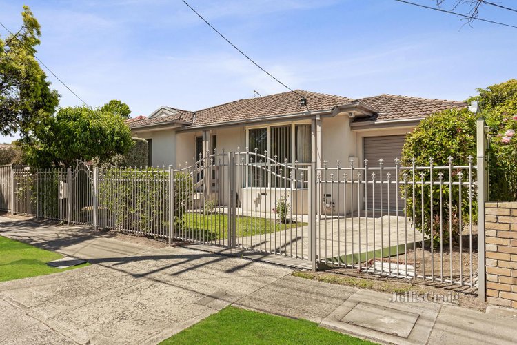 2A Glenwood Avenue Glen Waverley 3150