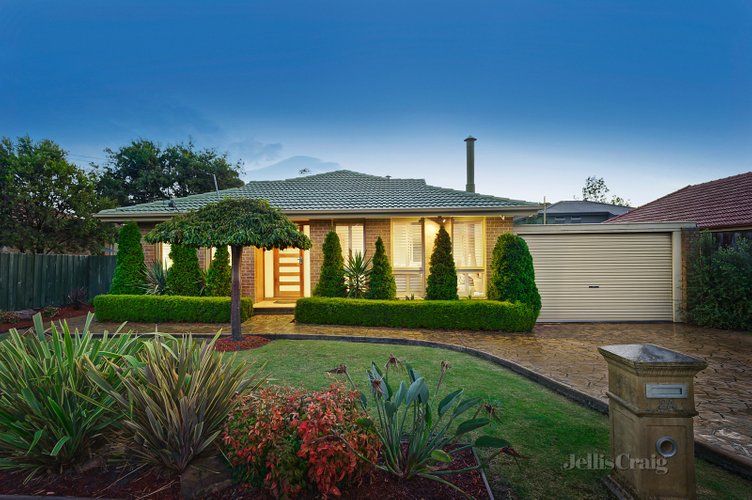 2A Marchiori Road Blackburn North 3130
