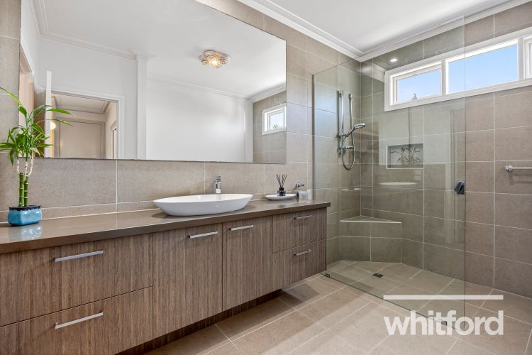 2A Sydney Avenue, Geelong