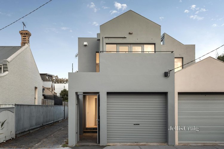 2A Thomas Street South Prahran 3181