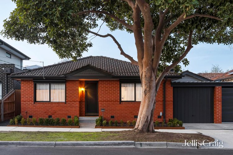 2A White Street Reservoir 3073