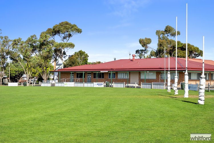 2B Raith Terrace, Newtown