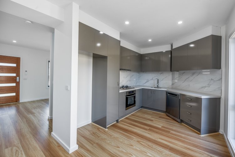 2D Hillside Street Springvale 3171