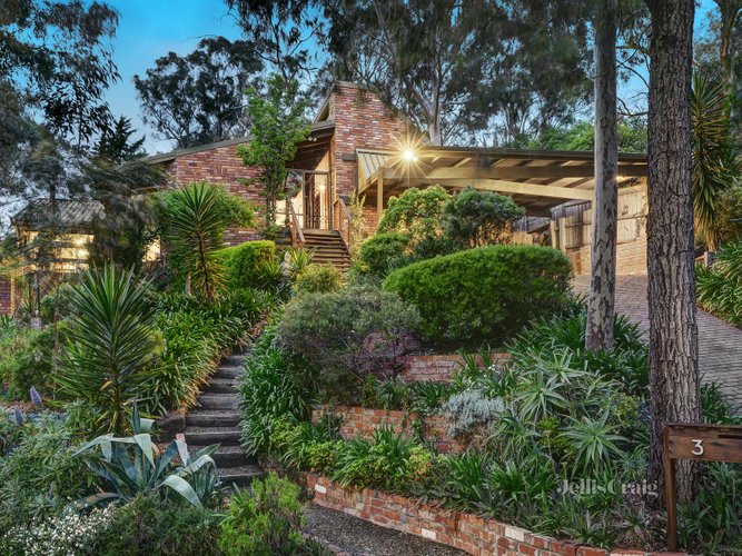 3 Abbey Mews Eltham 3095