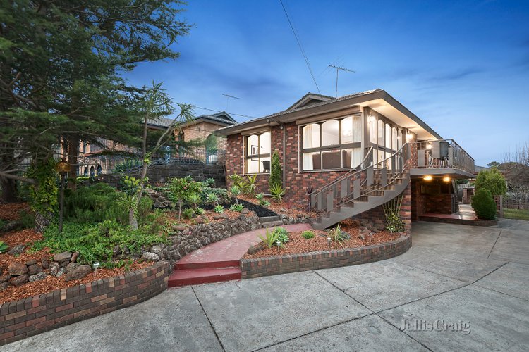 3 Albany Place Bulleen 3105