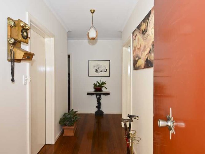 3 Beckley Street Herne Hill 3218