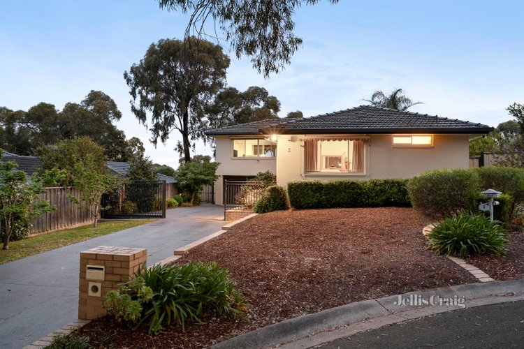 3 Beela Close Greensborough 3088