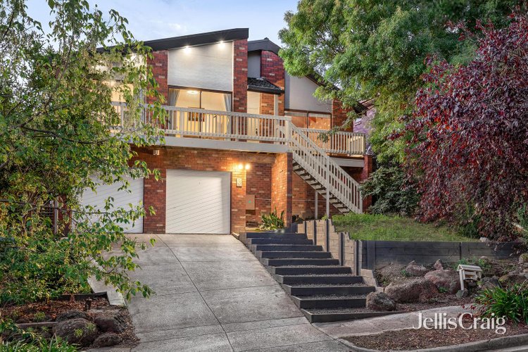 3 Birrakay Court Greensborough 3088