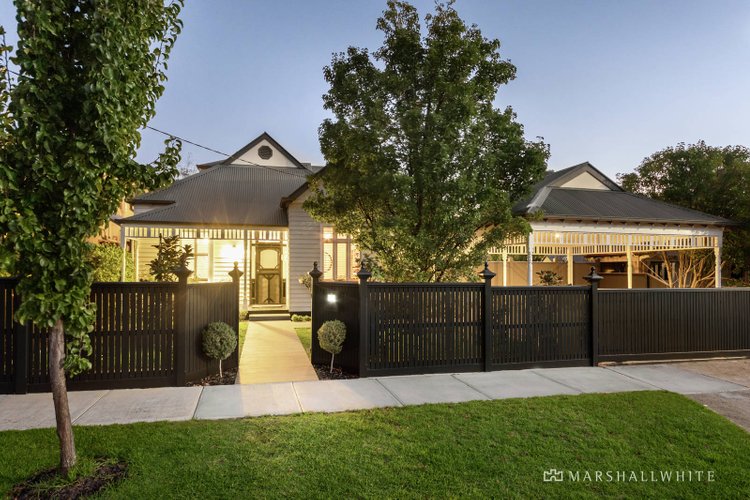 3 Blenheim Avenue