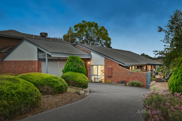 3 Briarwood Court Doncaster East 3109