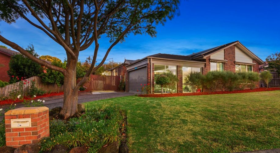 3 Clarke Crescent Wantirna South 3152