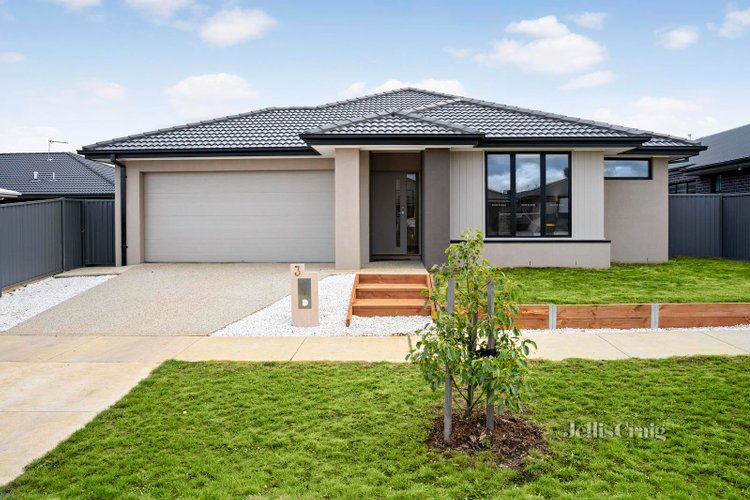 3 Cork Street Alfredton 3350
