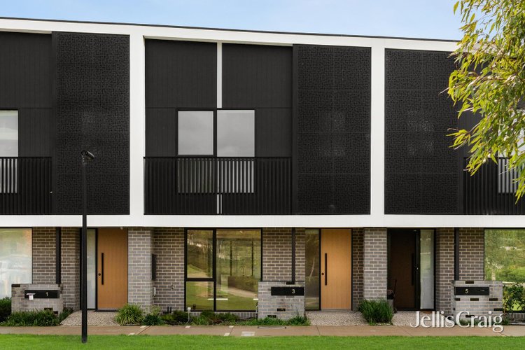 3 Crick Walk Burwood East 3151