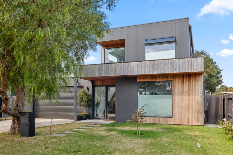 3 Culdee Court Barwon Heads 3227