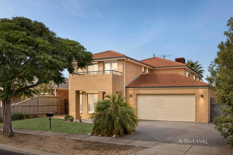 3 Dahlia Way Point Cook 3030