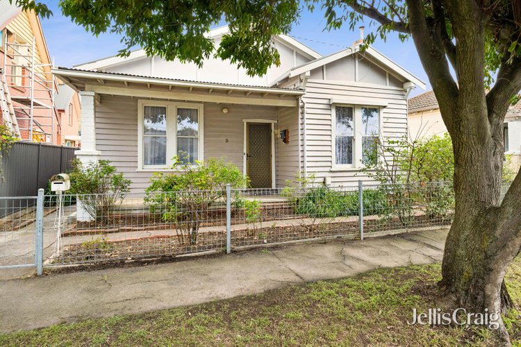3 Duke Street Newington 3350