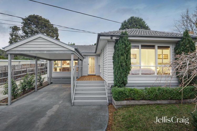 3 Dunn Street Watsonia 3087
