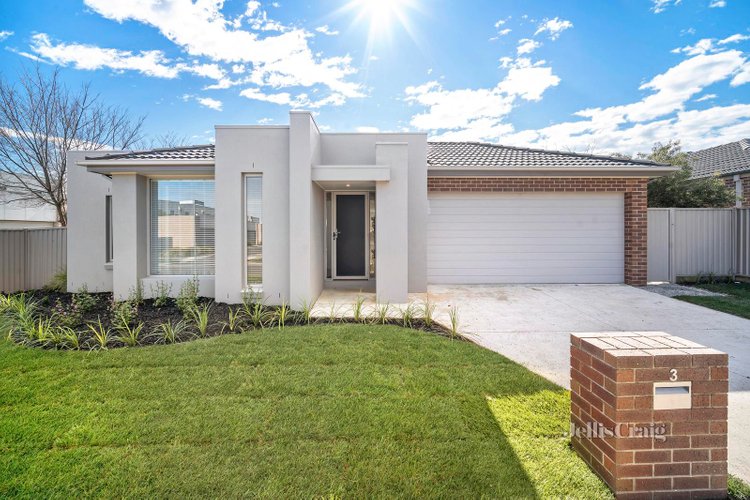 3 Echo Place Alfredton 3350