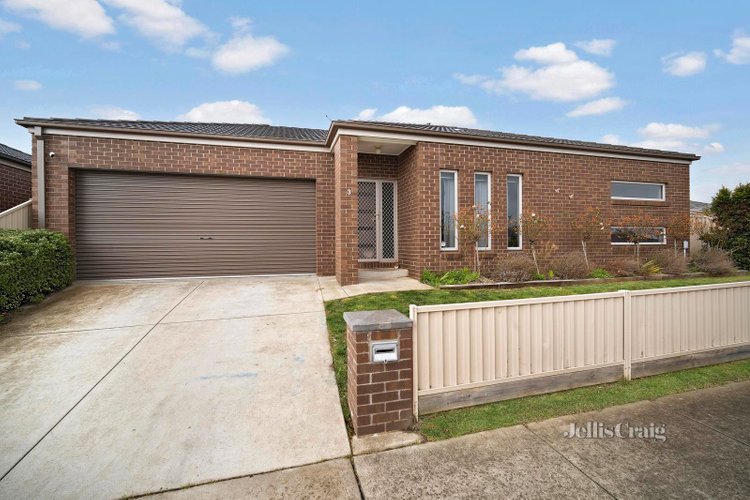 3 Edmund Drive Delacombe 3356