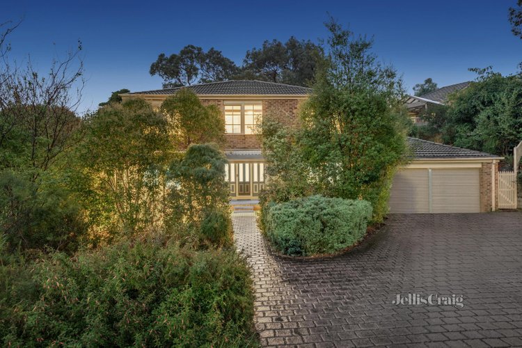 3 Elmwood Rise Eltham North 3095
