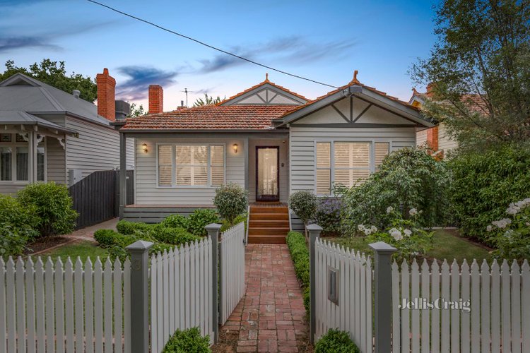 3 Fellows Street Mitcham 3132