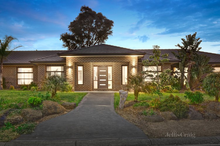 3 Glen View Close Diamond Creek 3089