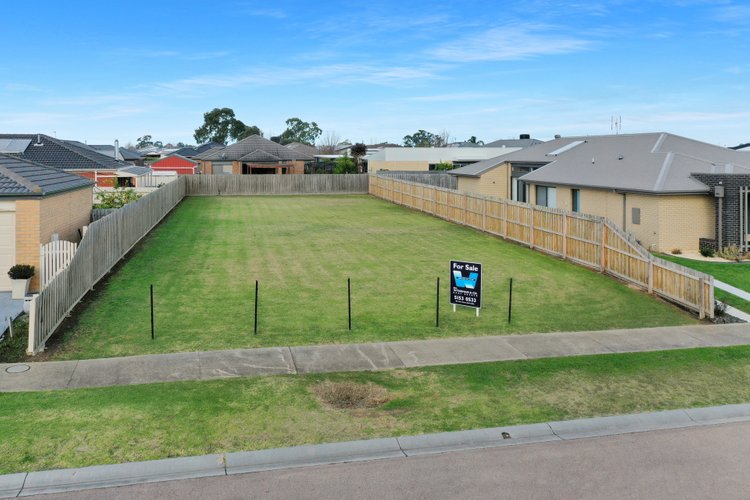 3 Glendon Drive, Eastwood