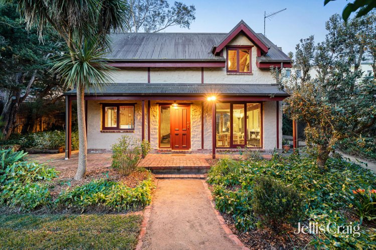 3 Grey Street Eltham 3095