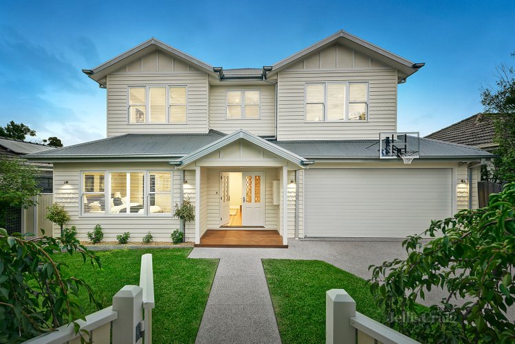 3 Hopetoun Court Bentleigh East 3165
