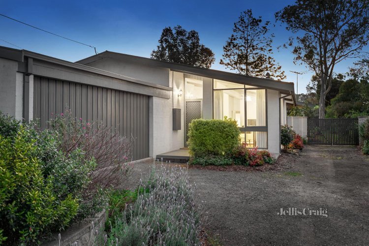 3 Kardinia Crescent Warranwood 3134