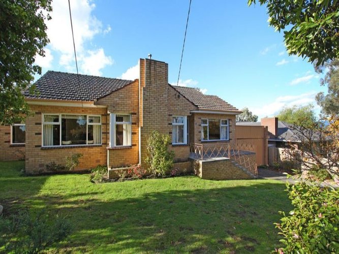 3 Lauriston Court Ringwood 3134