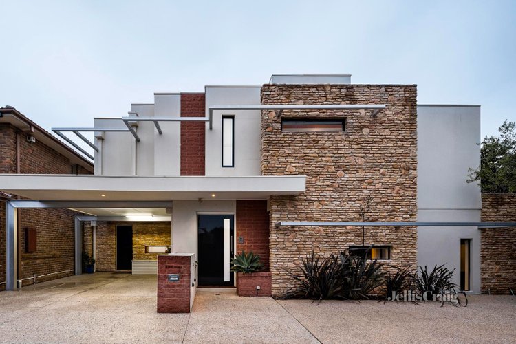 3 Lord Place Richmond 3121