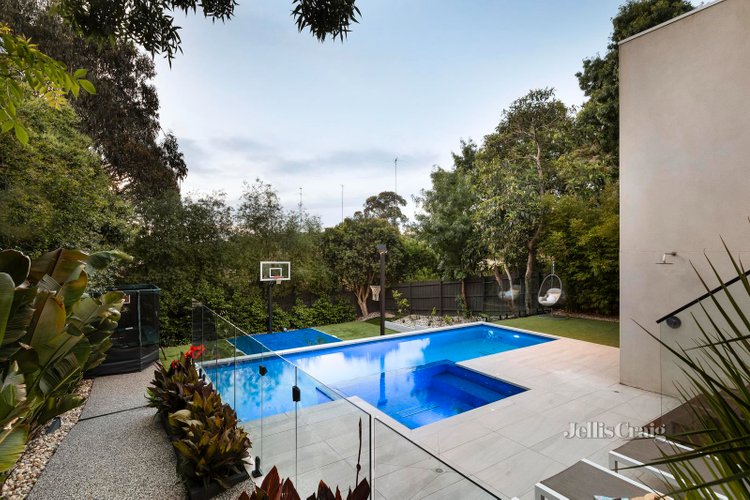 3 Macaulay Court Eltham 3095