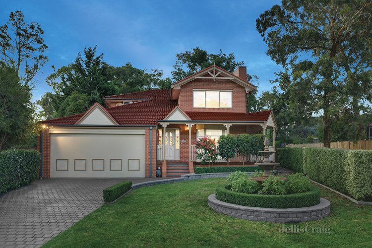 3 Milne Place Eltham North 3095